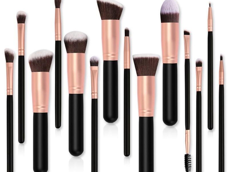 High-quality Super Soft Nylon Bristles Wood Handle 14-Piece Face Makeup Brush Set